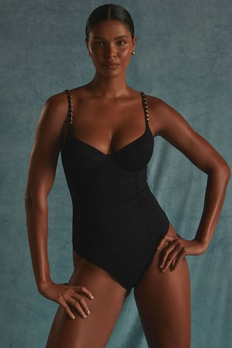 BLACK BIRD OF PARADISE ONE PIECE