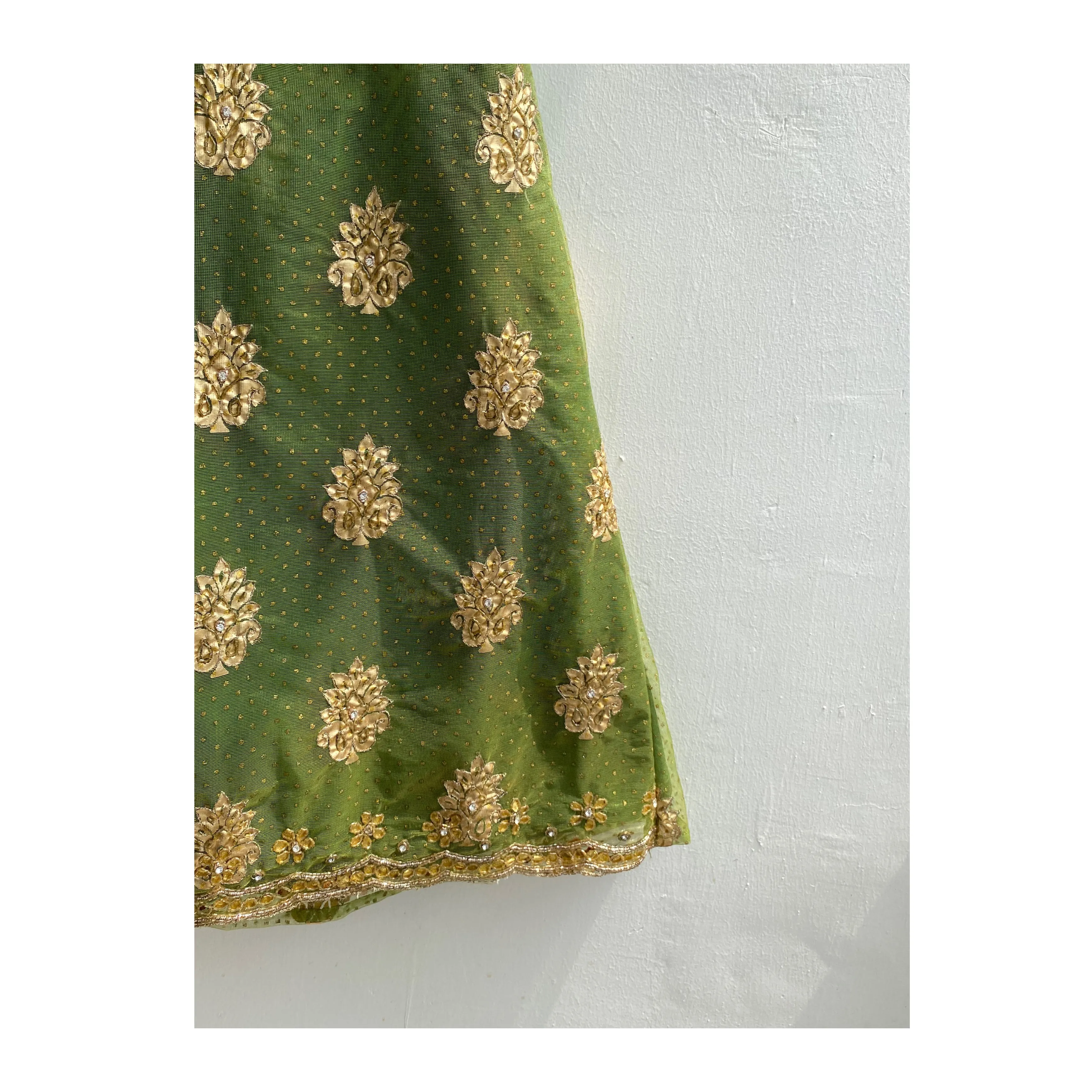 Green vintage motif dress